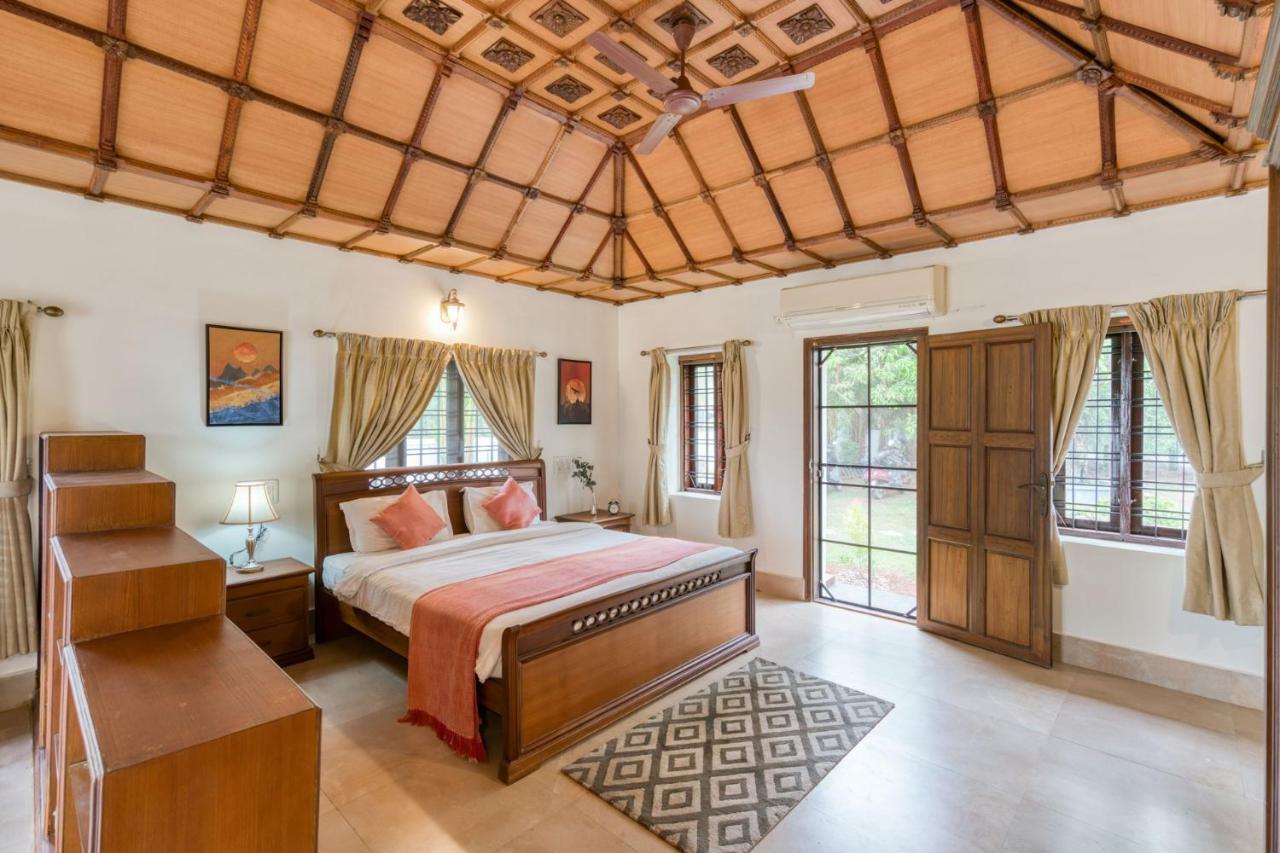 The Backwater Heritage- Comp Breakfast With River View & Lawn By Stayvista Alappuzha 外观 照片